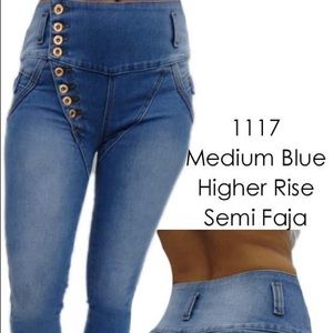 Divas Levanta Cola Jeans